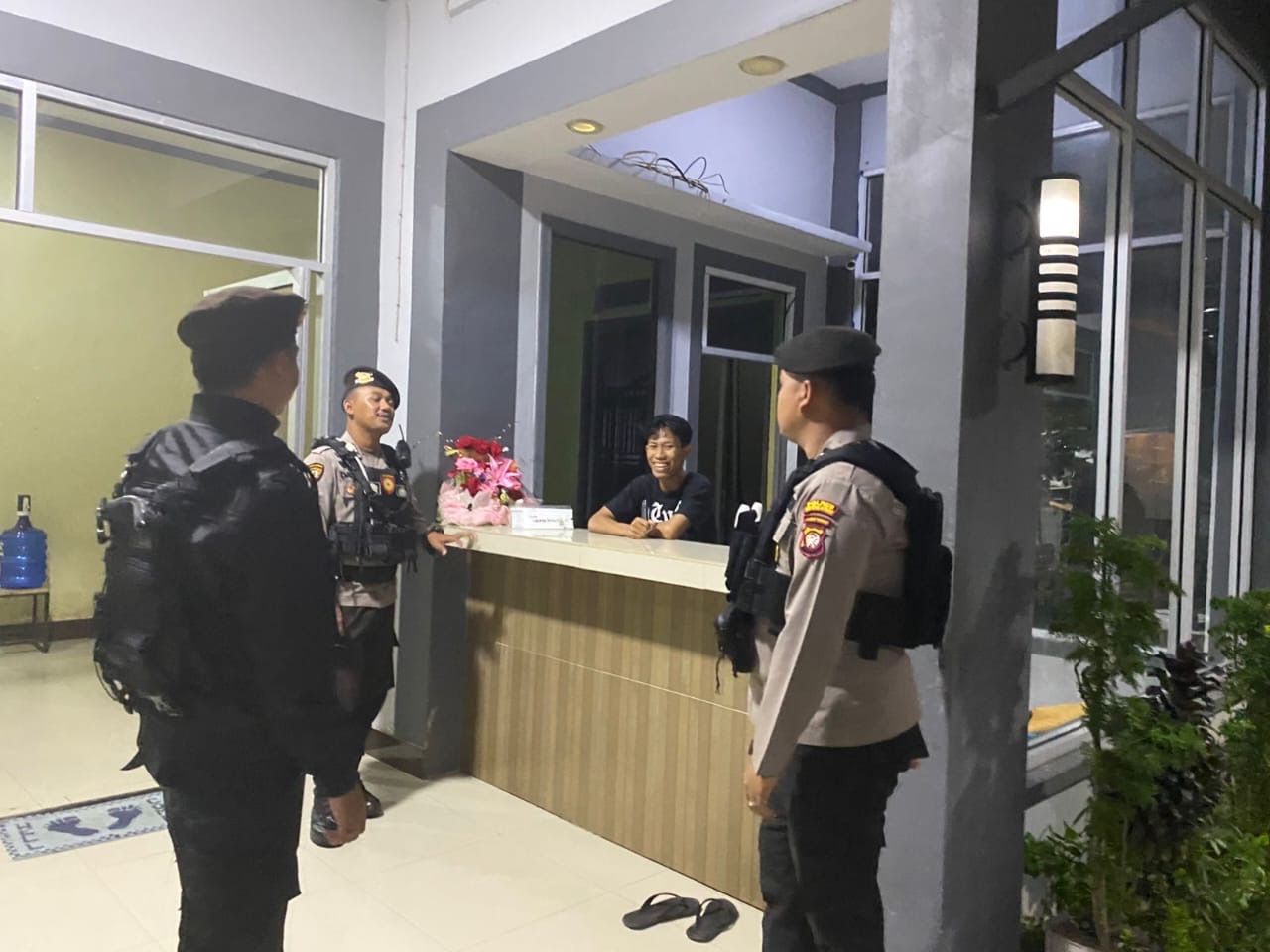 0bbfb423-b03f-45de-bac8-e93ccb5c4f3f